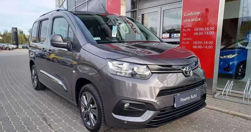 samochody osobowe Toyota Proace City Verso cena 99900 przebieg: 93300, rok produkcji 2020 z Wisła